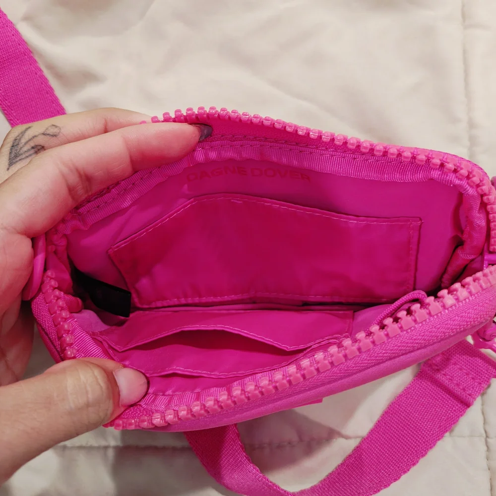 Silver Quilted Crossbody Bag - Picture 9 of 9